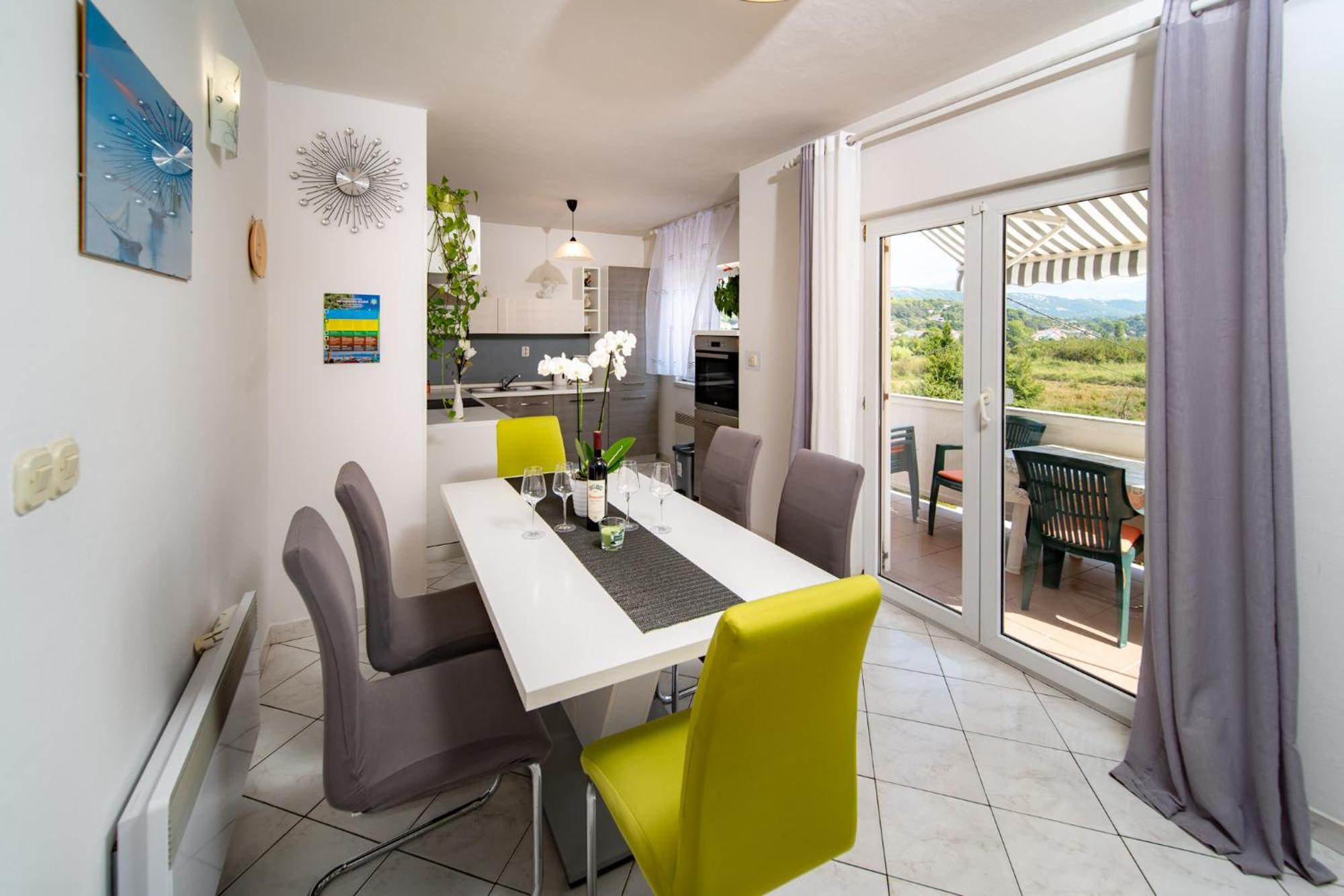 Apartments Lores Раб Экстерьер фото
